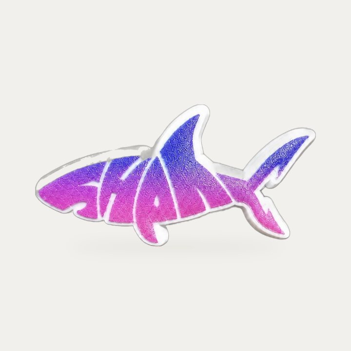 Pin's Sharklife Shark bleu et violet